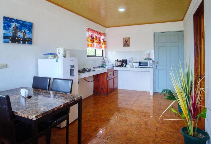 تختخواب و صبحانه Hostel Cattleya   Monteverde, Costa Rica