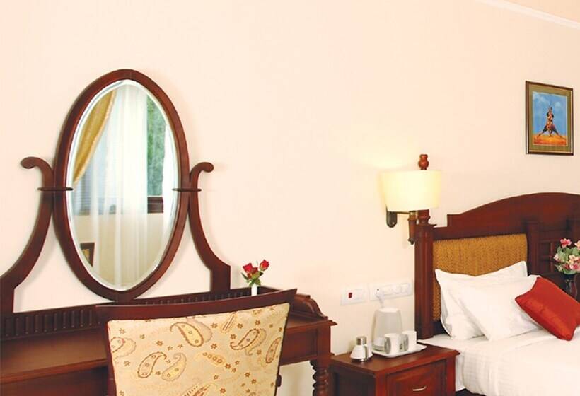 호텔 Grand Thekkady