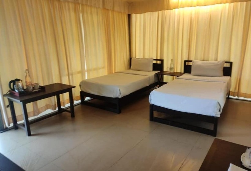 فندق Kyriad Prestige Riverside Amba Ghat