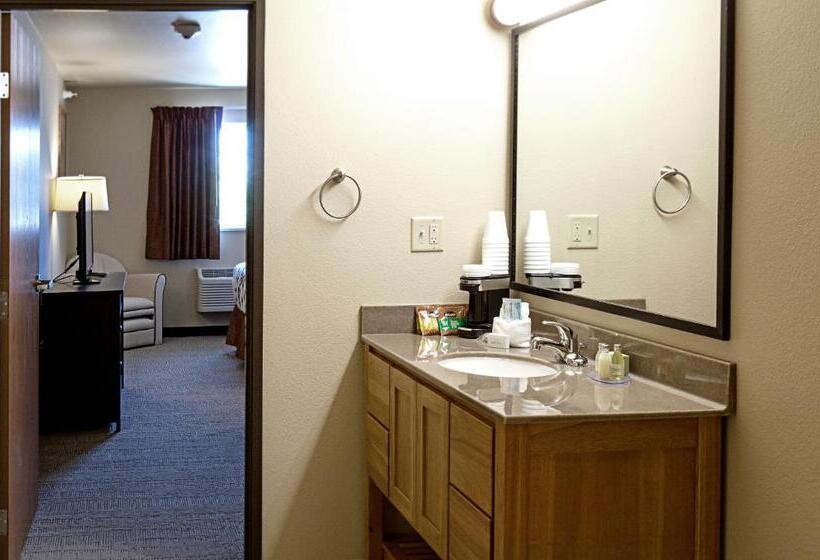 فندق Newcastle Lodge & Convention Center