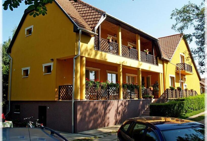 Пансион Gulyás Vendégház