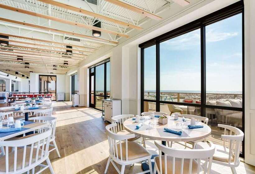 هتل The Lodge At Gulf State Park, A Hilton