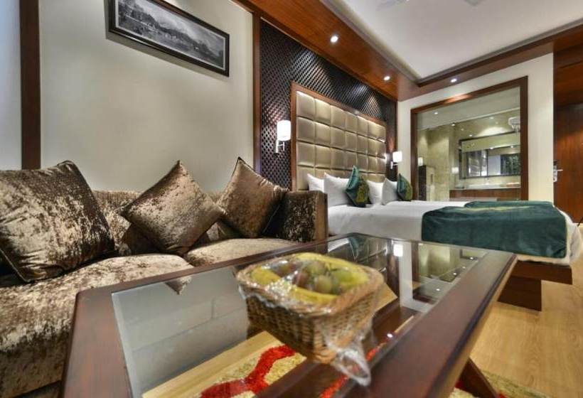 فندق Solomon Heights