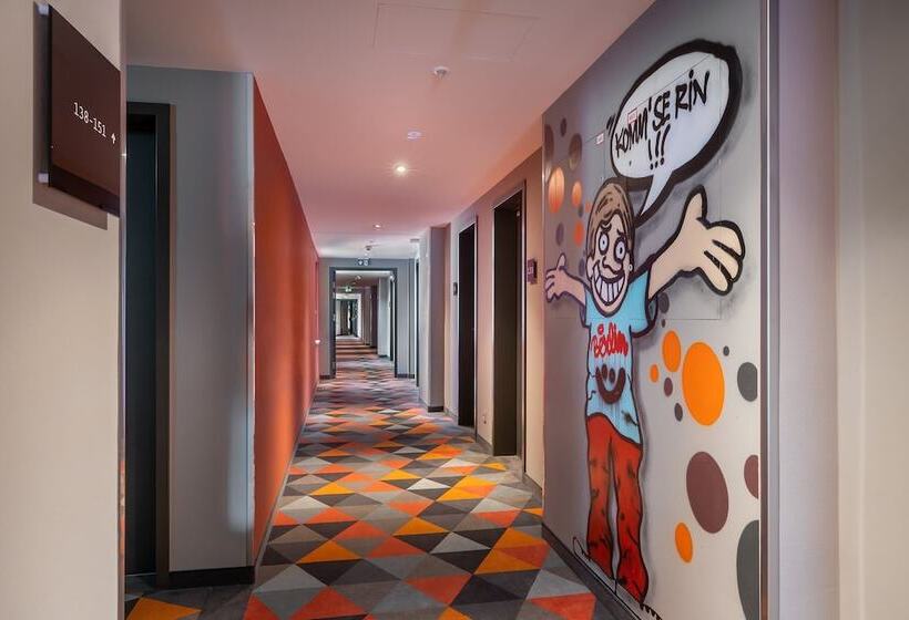 ホテル Holiday Inn   The Niu, Hide Berlin Friedrichshain, An Ihg