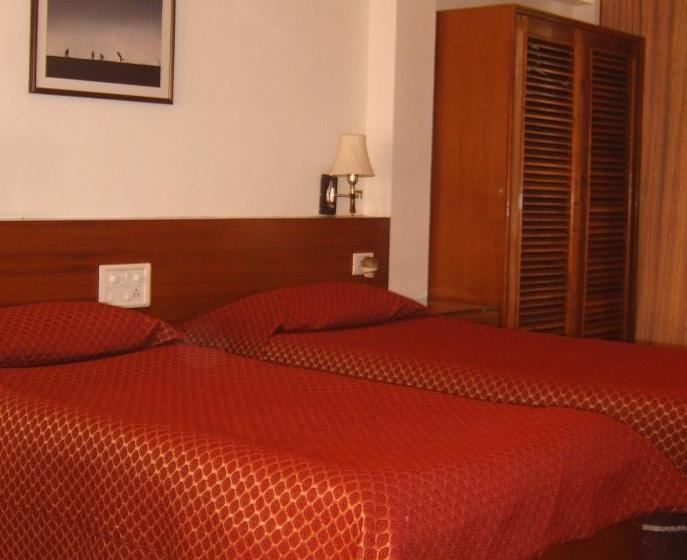 Marina S Motel