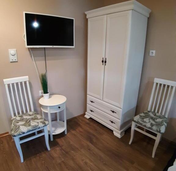 پانسیون Anamari Loft Rooms