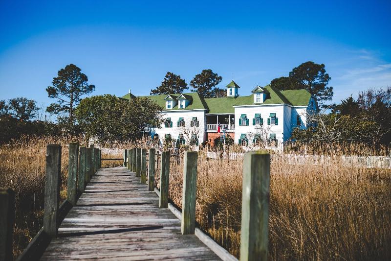 تختخواب و صبحانه Roanoke Island Inn