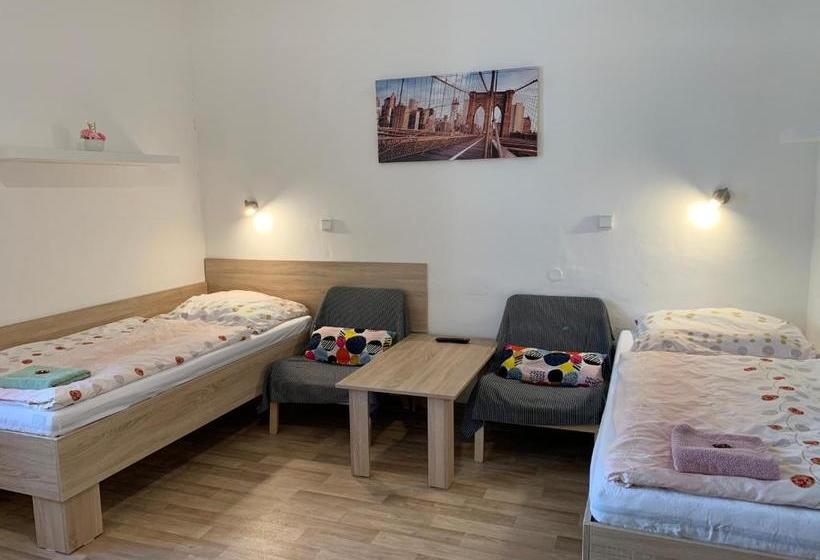 پانسیون Penzion Mar