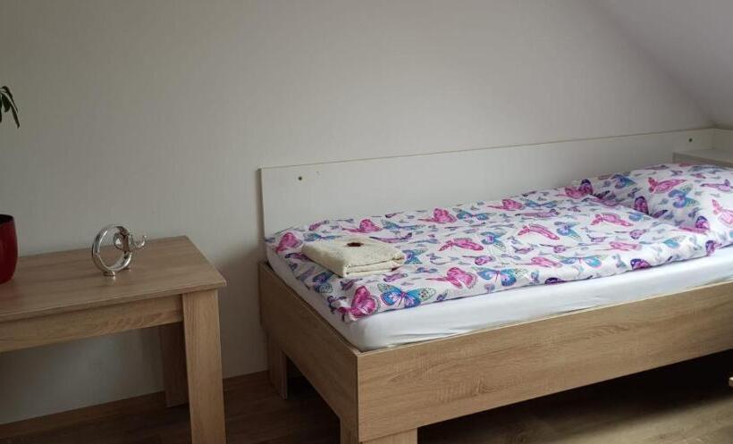 پانسیون Penzion Mar