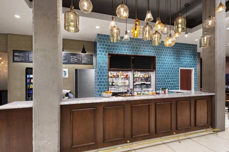 בית מלון כפרי Courtyard By Marriott Cape Girardeau Downtown
