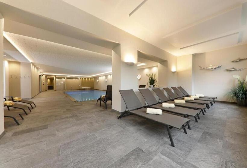 هتل Das Mitterplarser