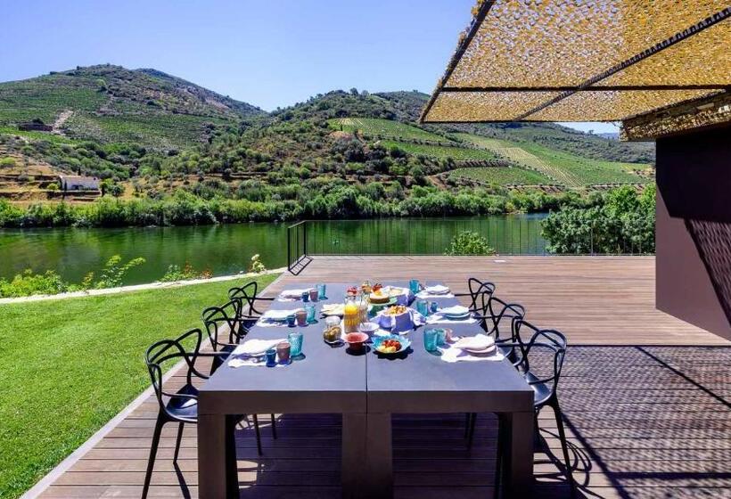 בית מלון כפרי Quinta De Merouço   Villa Do Rolapipas