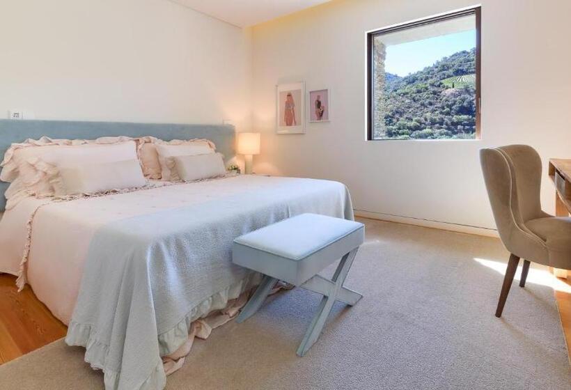 בית מלון כפרי Quinta De Merouço   Villa Do Rolapipas