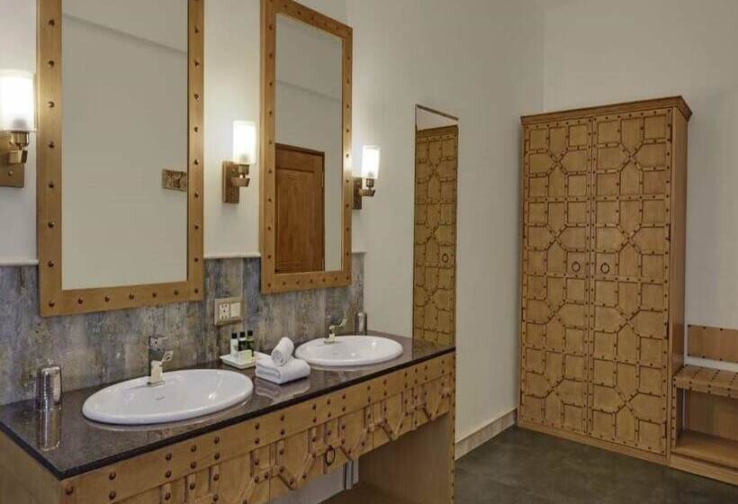 فندق Fateh Safari Suites By Fateh Collection