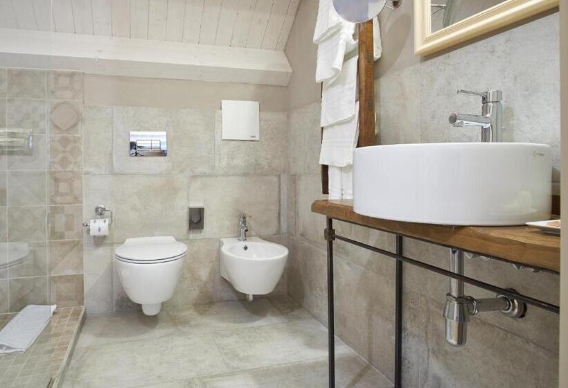 אתר נופש Relais Villa Miraglia