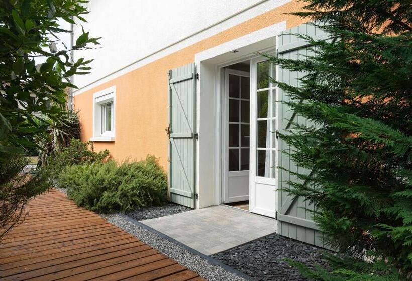مبيت وإفطار Villa Chaleemar