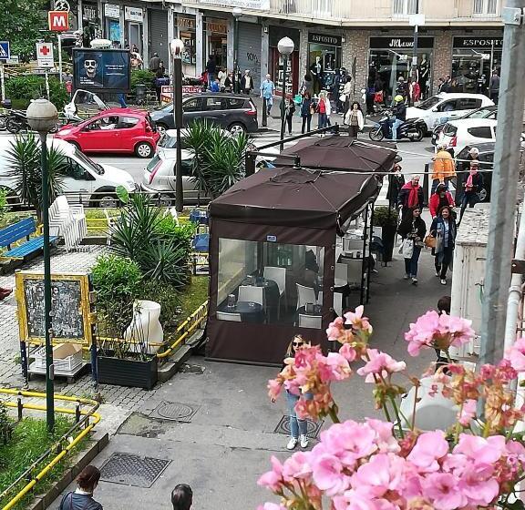 پانسیون Esposito Plaza S & Suite