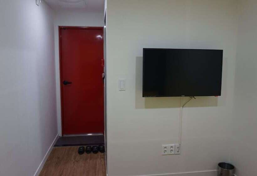 بنسيون 24guesthouse Jeonju