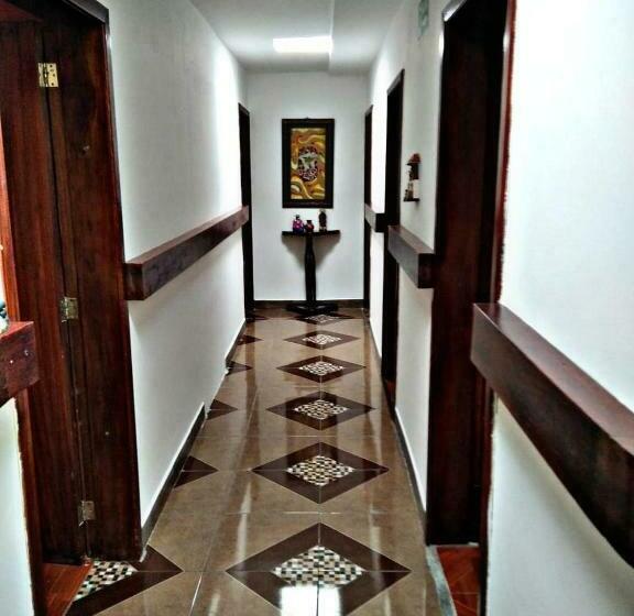 پانسیون Hostal Mariscal Sucre