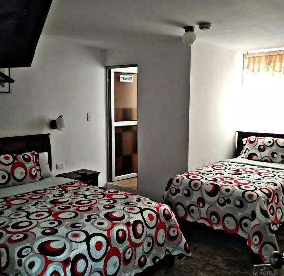 پانسیون Hostal Mariscal Sucre