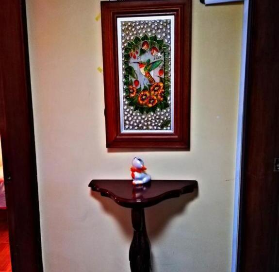 پانسیون Hostal Mariscal Sucre