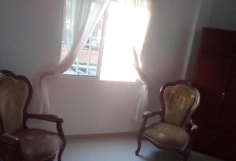 پانسیون Velices