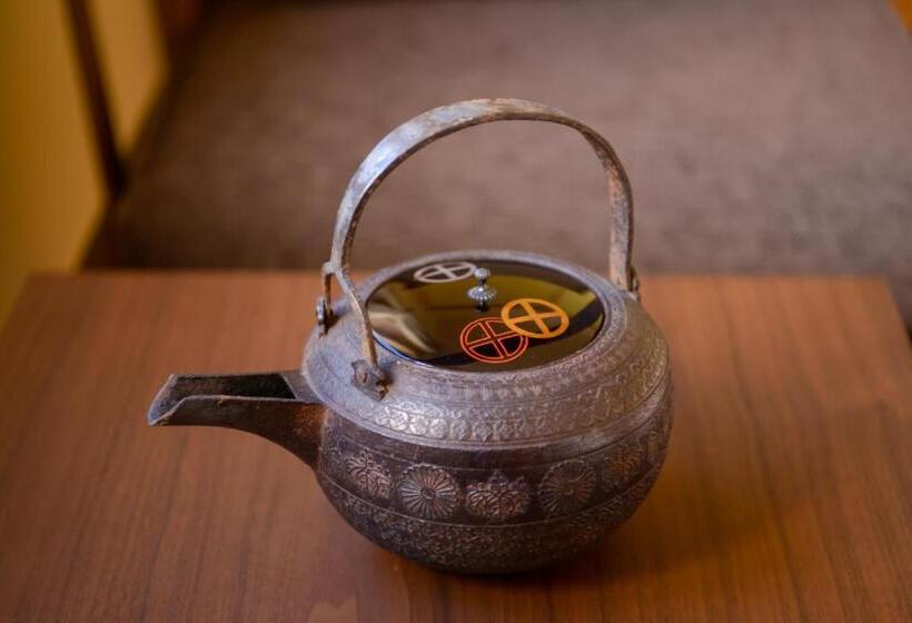 بنسيون Tsumesyo Mikuni