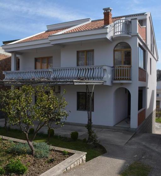 بنسيون Guesthouse Kodre