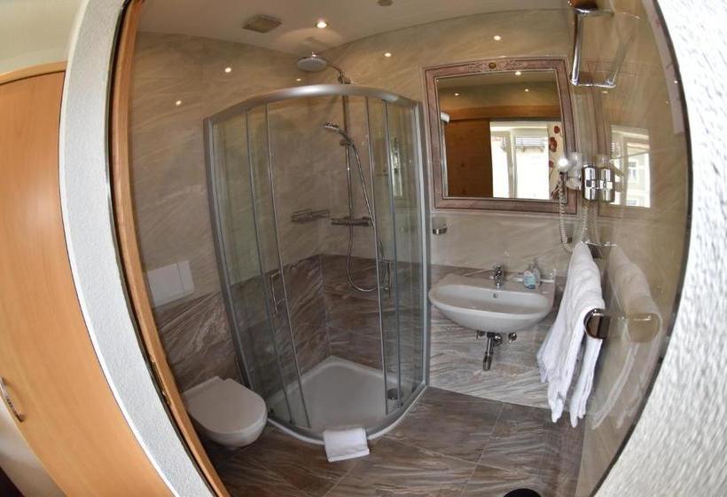 تختخواب و صبحانه Seebär Velden