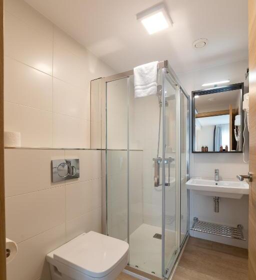 پانسیون Atotxa Rooms