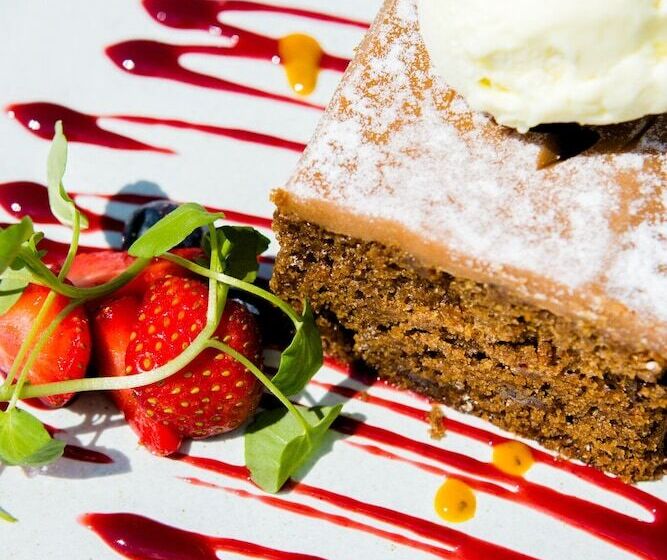 旅馆 The Oakeley Arms