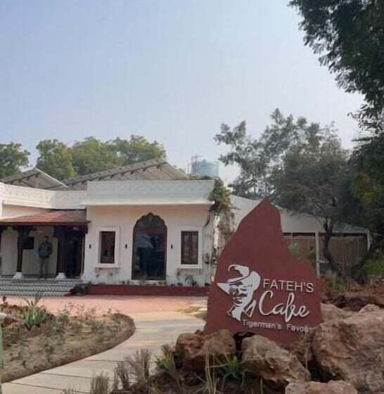 مبيت وإفطار Fateh S Retreat, Homestay