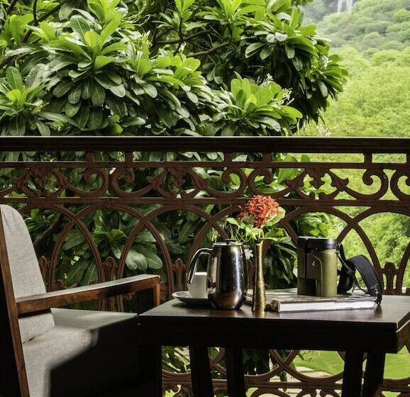 مبيت وإفطار Fateh S Retreat, Homestay