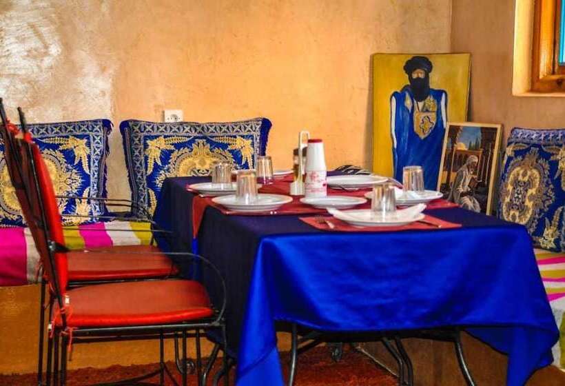 پانسیون Riad Iriki