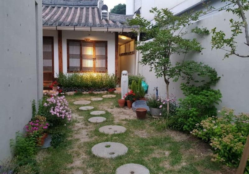 膳宿费 The Ladies House