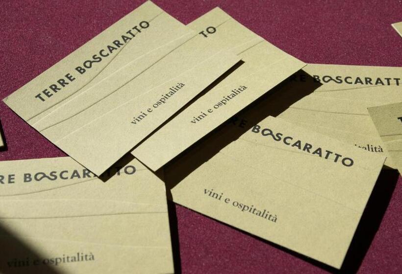 تختخواب و صبحانه Terre Boscaratto