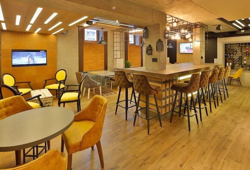 هتل Passpartu Home Garni