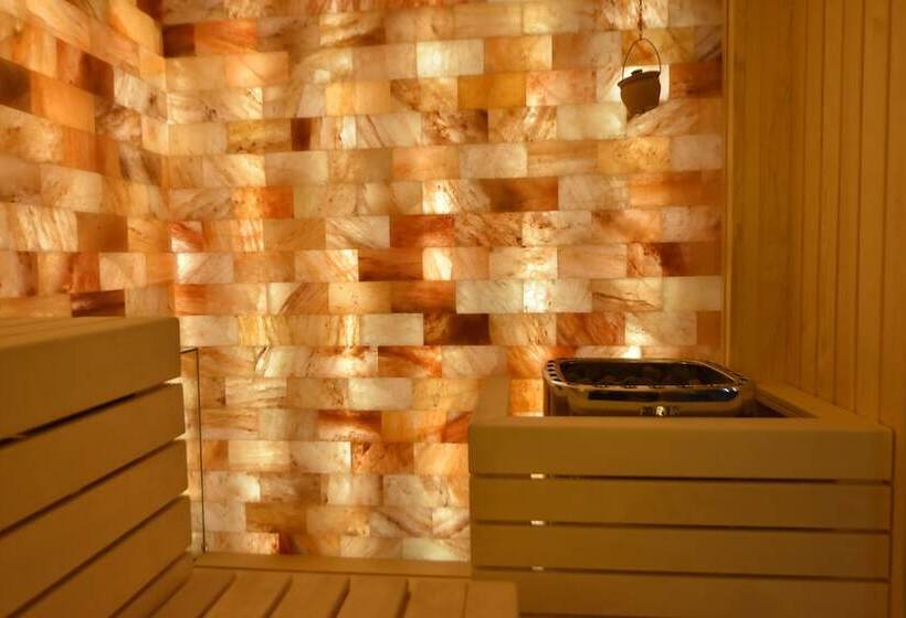 هتل Passpartu Home Garni