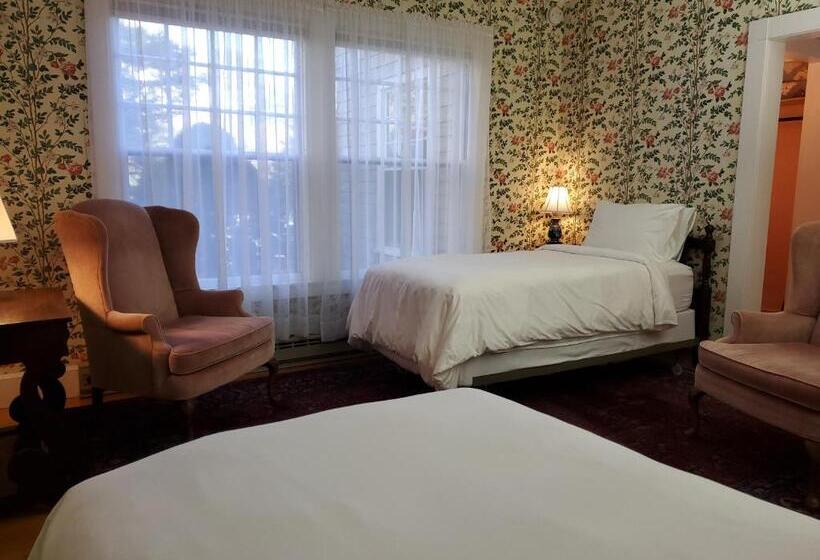 فندق صغير Harbourside Inn