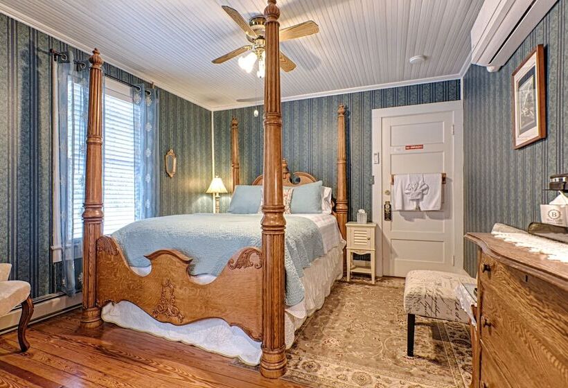 ベッドアンドブレックファースト Broad River Inn