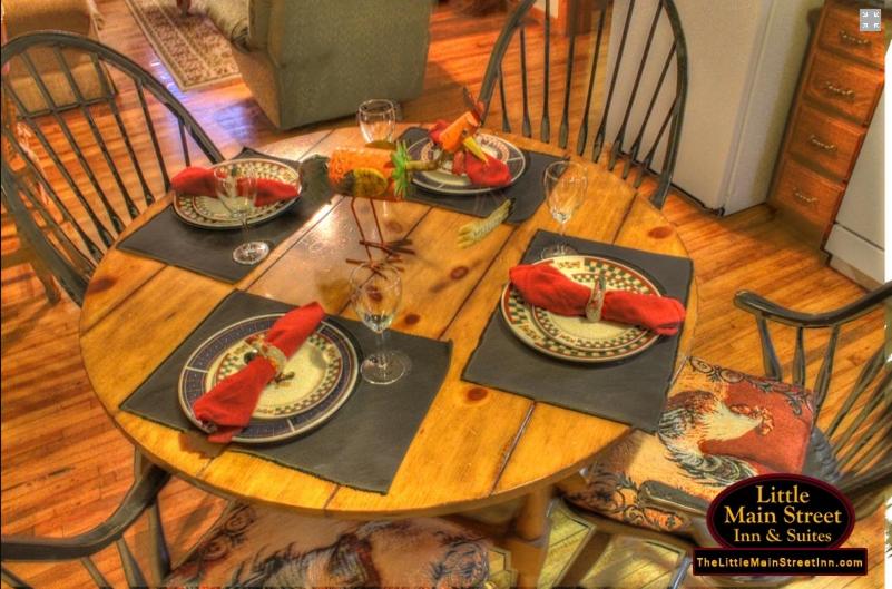 הוסטל Little Main Street Inn