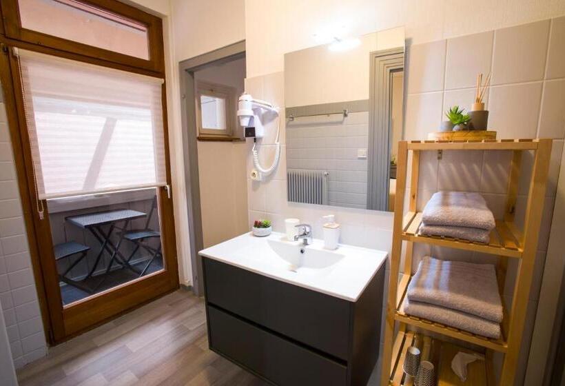 مبيت وإفطار Chambres Chez Laurence