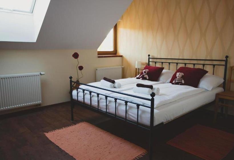 پانسیون Statek česká Lípa Myslovice