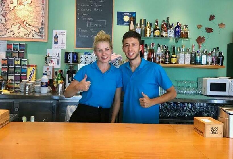 پانسیون Hostal Ardoi