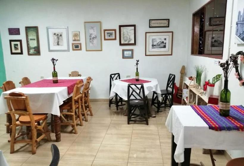 Pension Hostal Las Flores Apaneca, Apaneca: the best offers with Destinia