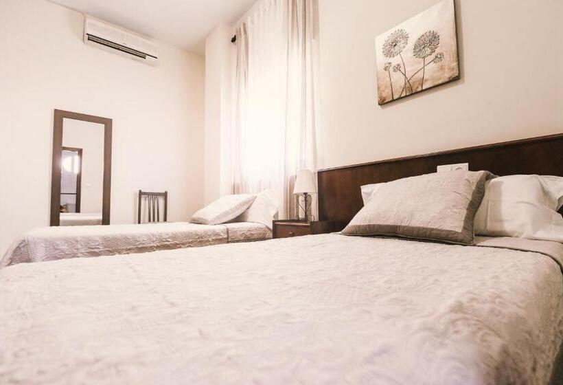 ペンション Hostal La Laguna