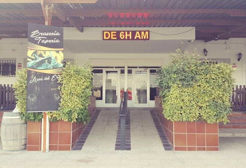 بنسيون Hostal Restaurante Los Badenes