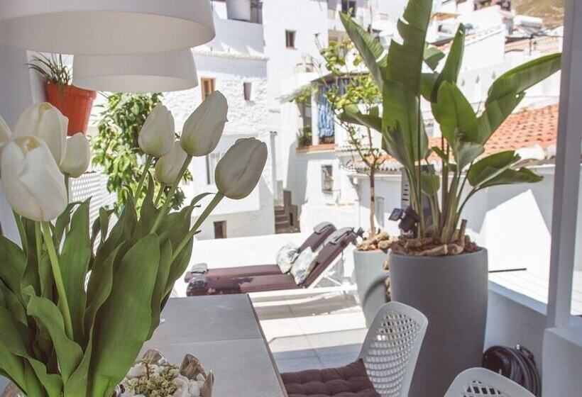 Pensão Almijara Residence