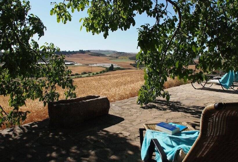 تختخواب و صبحانه Finca Naranja
