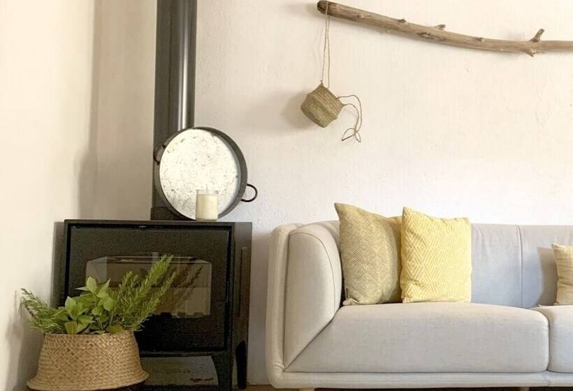 پانسیون Cal Nou 9   Adults Only